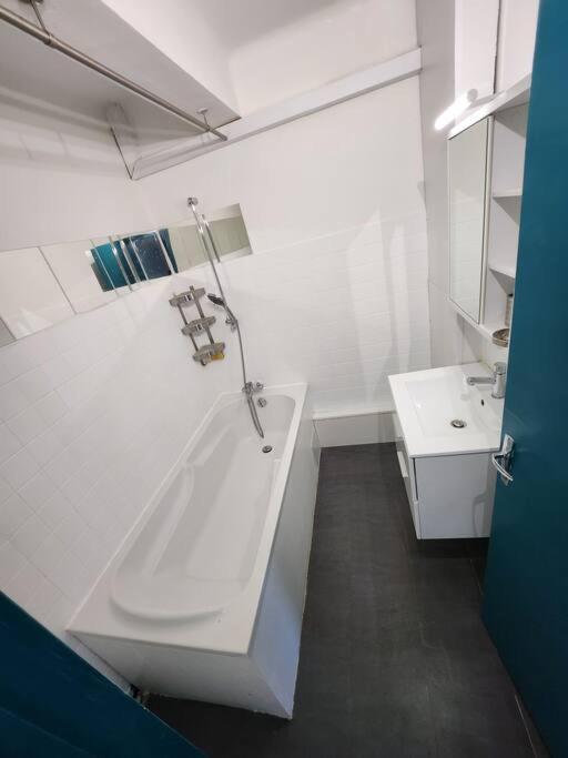 Appartement Deux Chambres 64M2 อาวีญง ภายนอก รูปภาพ